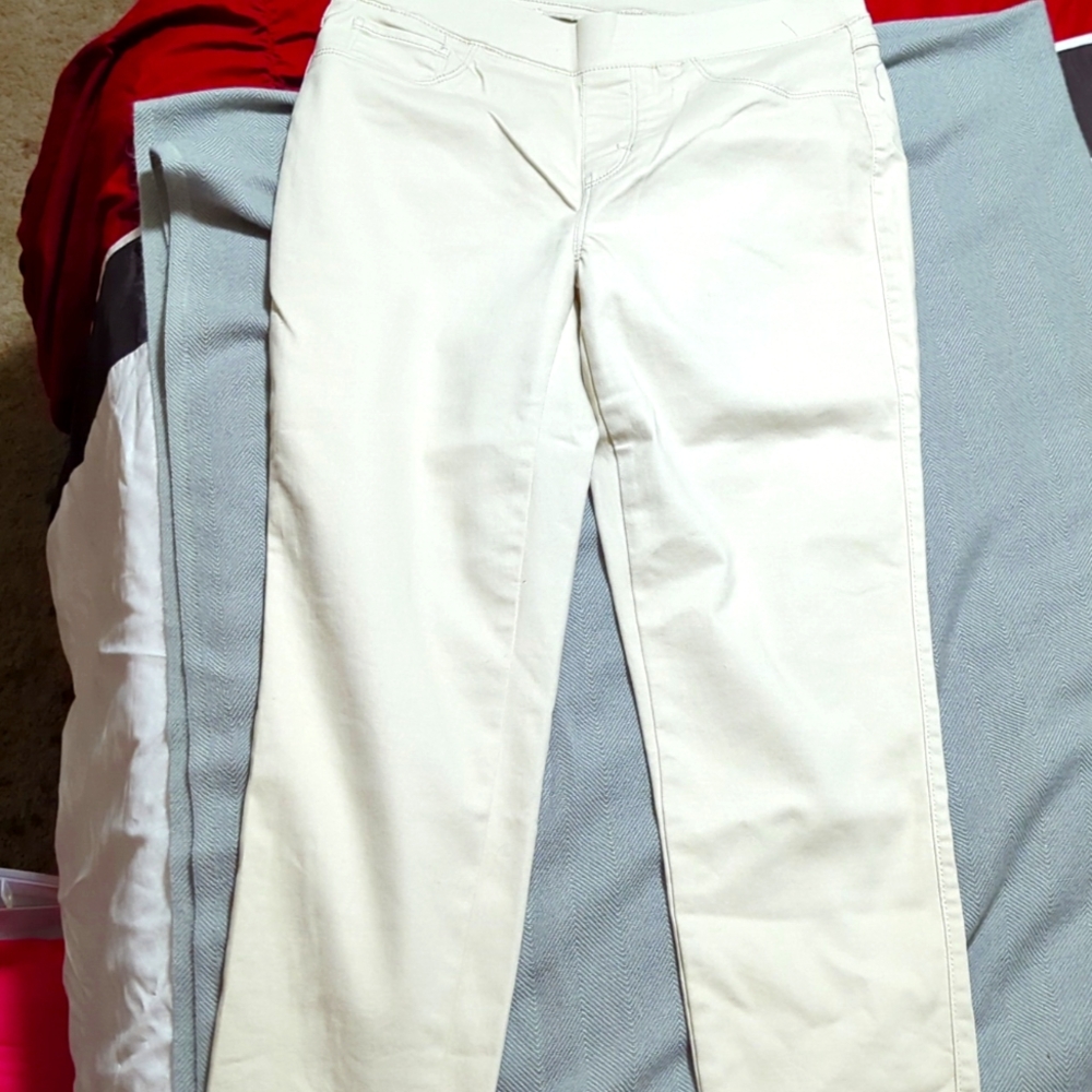 Capris